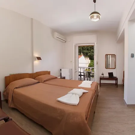 Kyma Hotel *